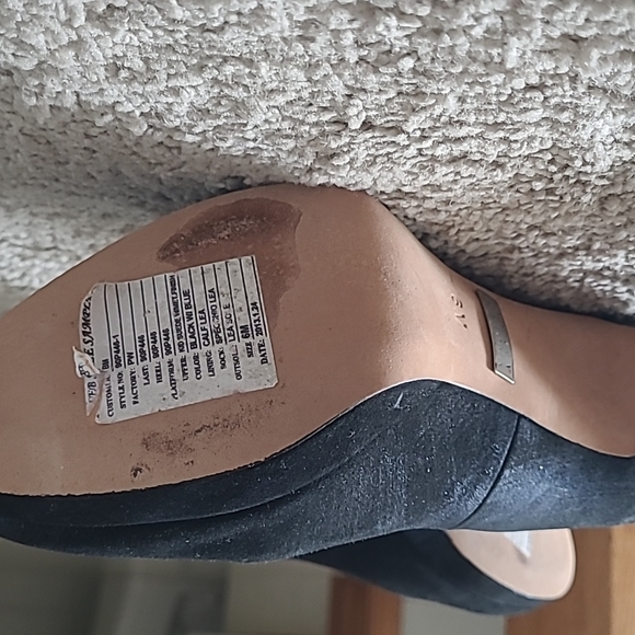 Badgeley Mischka black blue metallic suede pumps heels size 6 - Picture 3 of 6